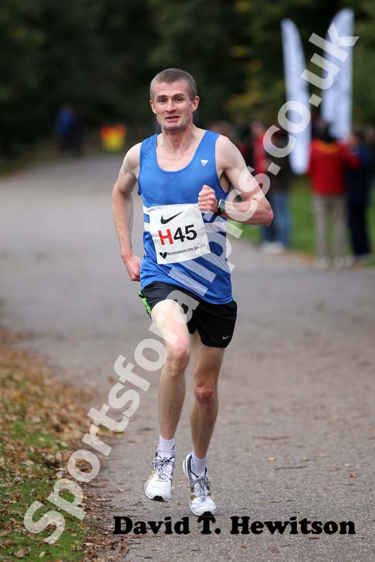 Peter Newton (Morpeth Harriers) finishing 16th in the mens ERRA National Road Relays.